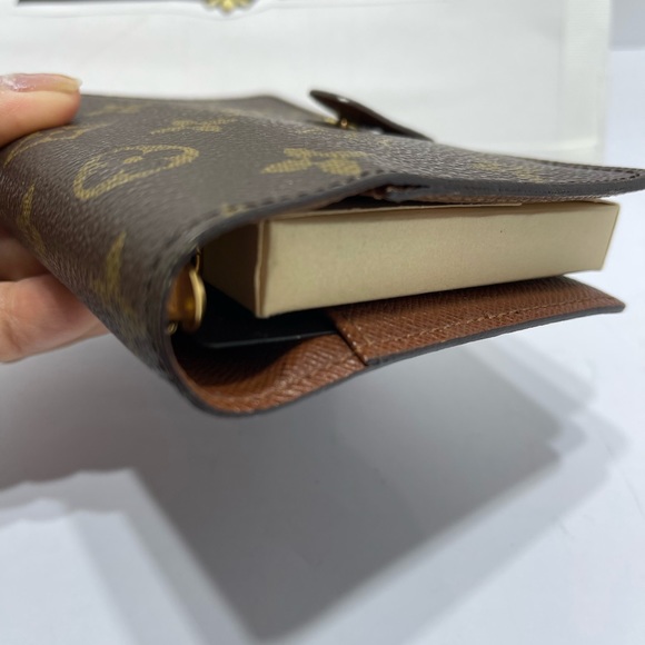 Louis Vuitton Agenda PM size in Monogram. - Picture 4 of 6